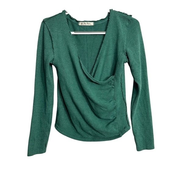 Free People We The Free Wrap Like a Boss Raw Hem Top - Picture 2 of 7